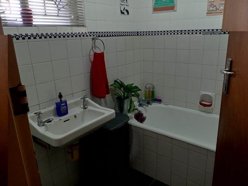 3 Bedroom Property for Sale in Penlyn Estate Western Cape